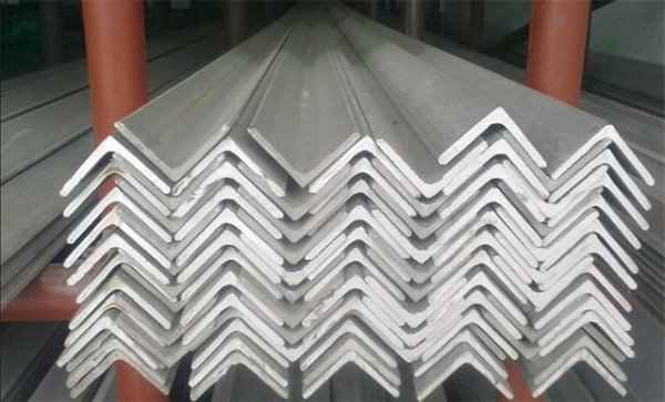 低合金角钢现货规格标准